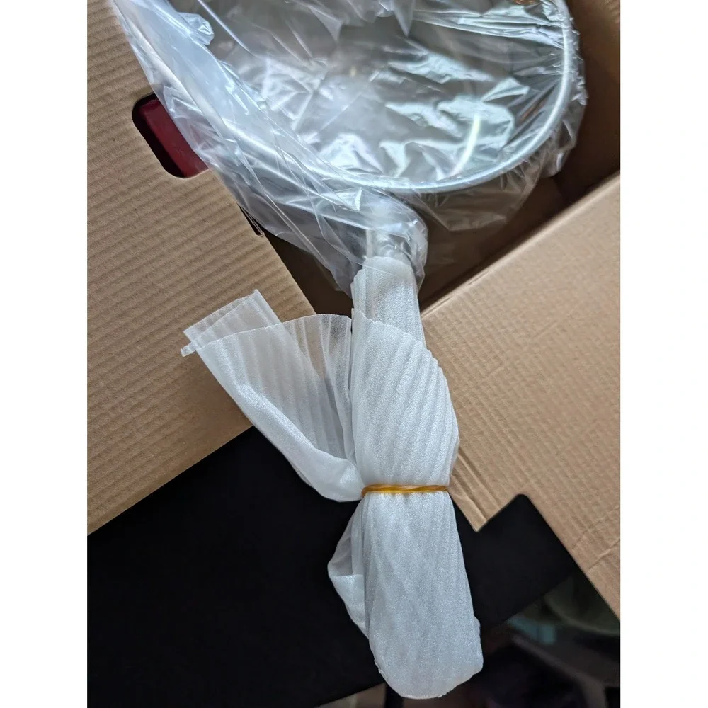 9.5 Inch Stainless Steel Chicken Fryer Pan With Lid NEW Parini Signature Series